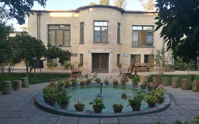 عکس اقامتگاه خانه باغ ایرانی (بوم گردی) شیراز